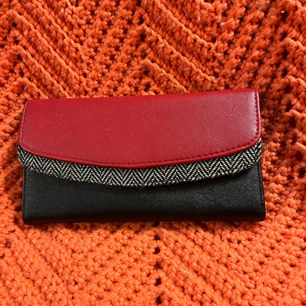 Source Unknown On The Brand But,It’s A Cute Littl… - image 1